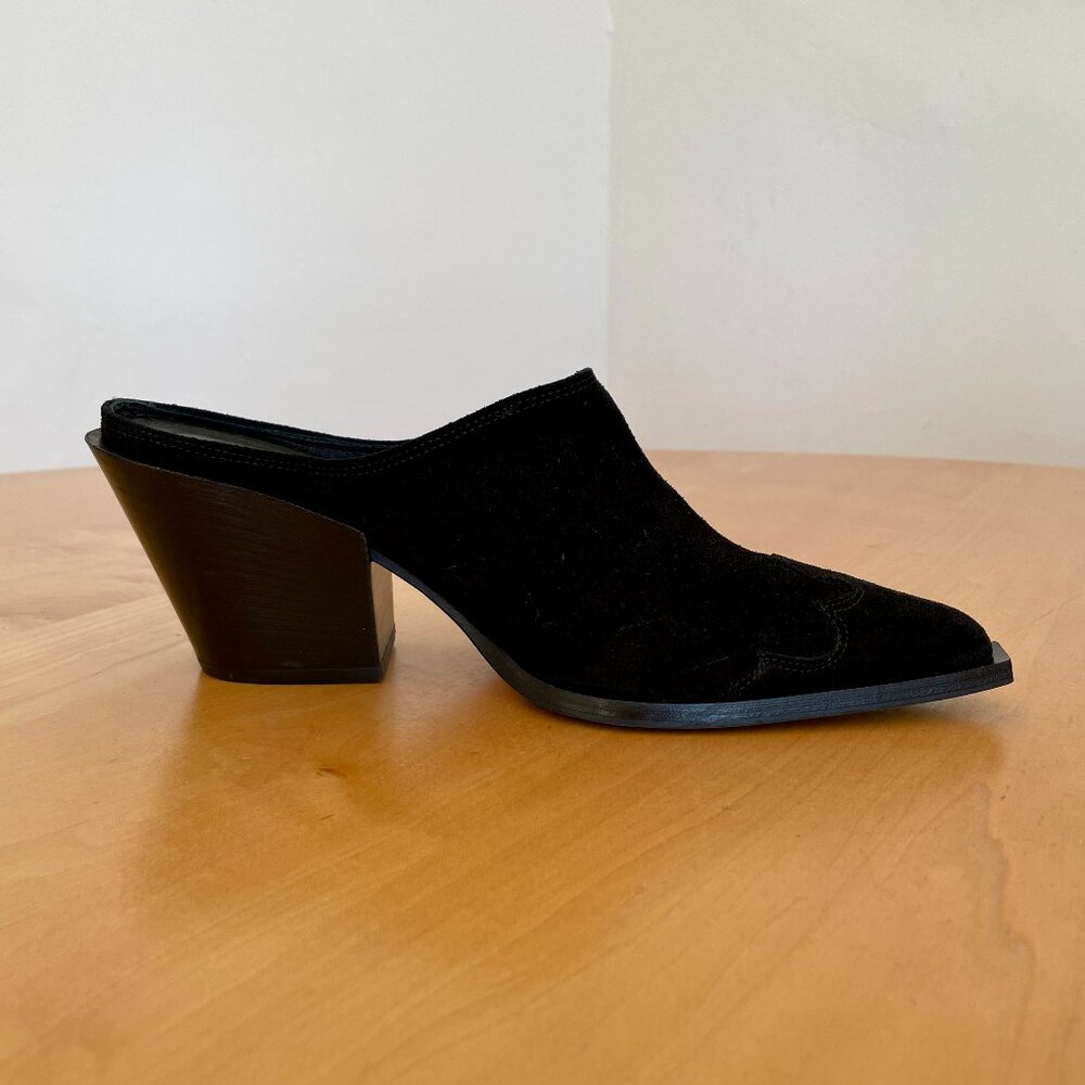 Aeyde Astrid Heeled Mule